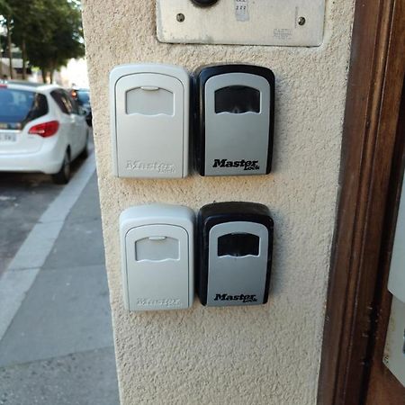 Rouen Studio Etg1 Cosy Sweet Home Wifi מראה חיצוני תמונה