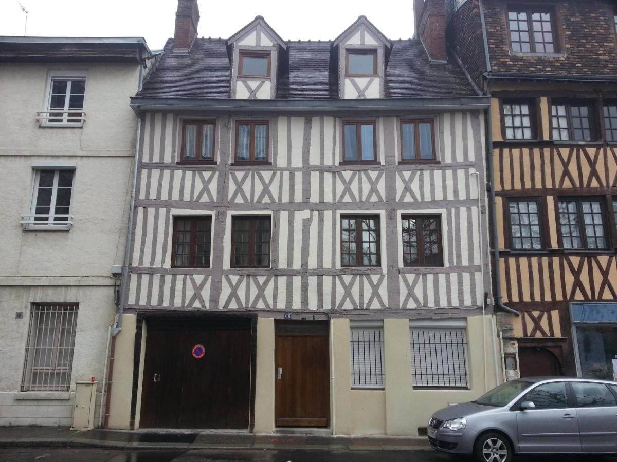 Rouen Studio Etg1 Cosy Sweet Home Wifi מראה חיצוני תמונה